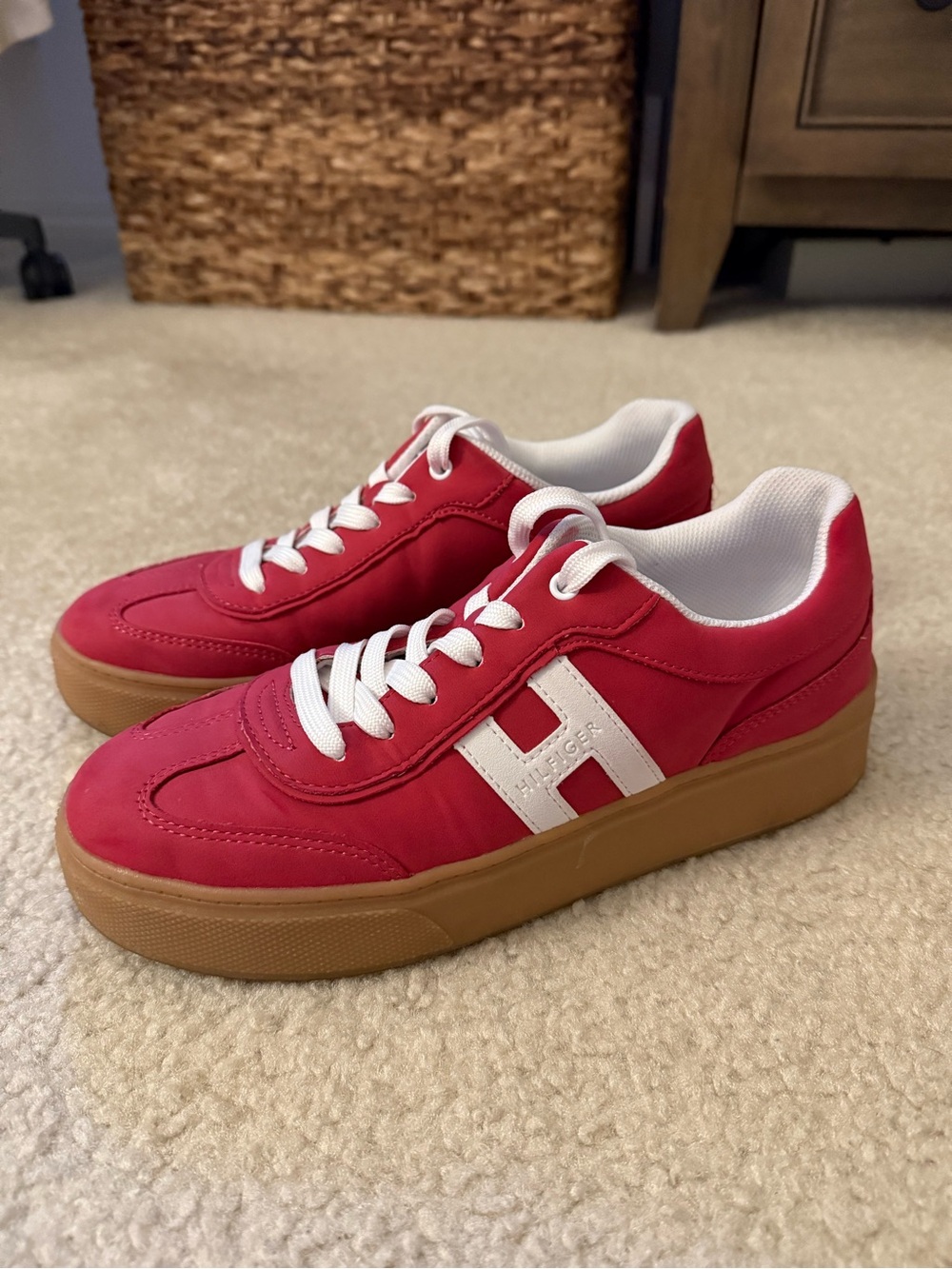 Tommy Hilfiger: Red & White Platform Sneakers